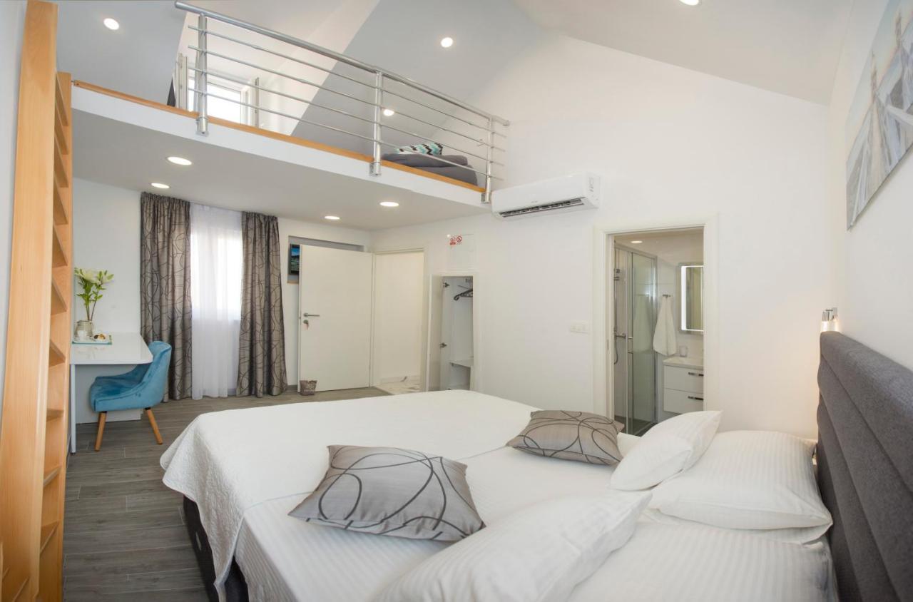 Central Old Town Rooms 1 Split Buitenkant foto