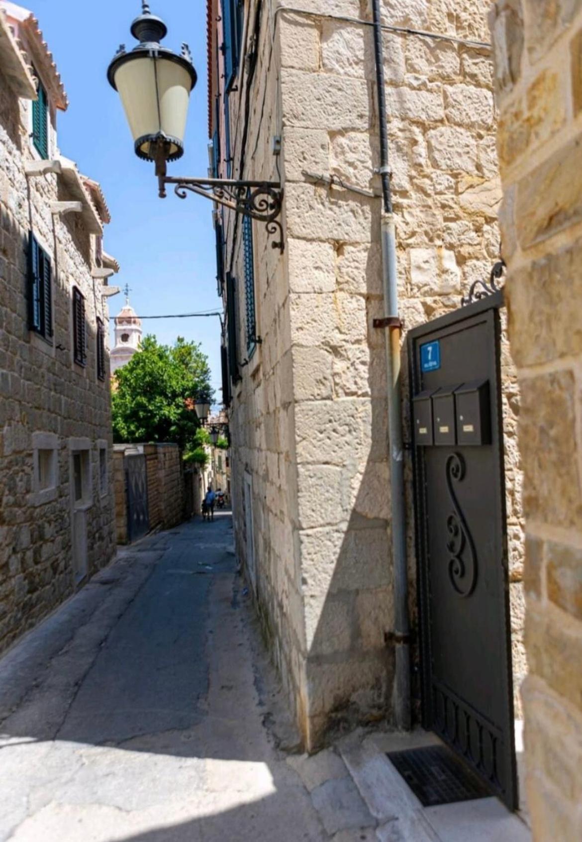 Central Old Town Rooms 1 Split Buitenkant foto